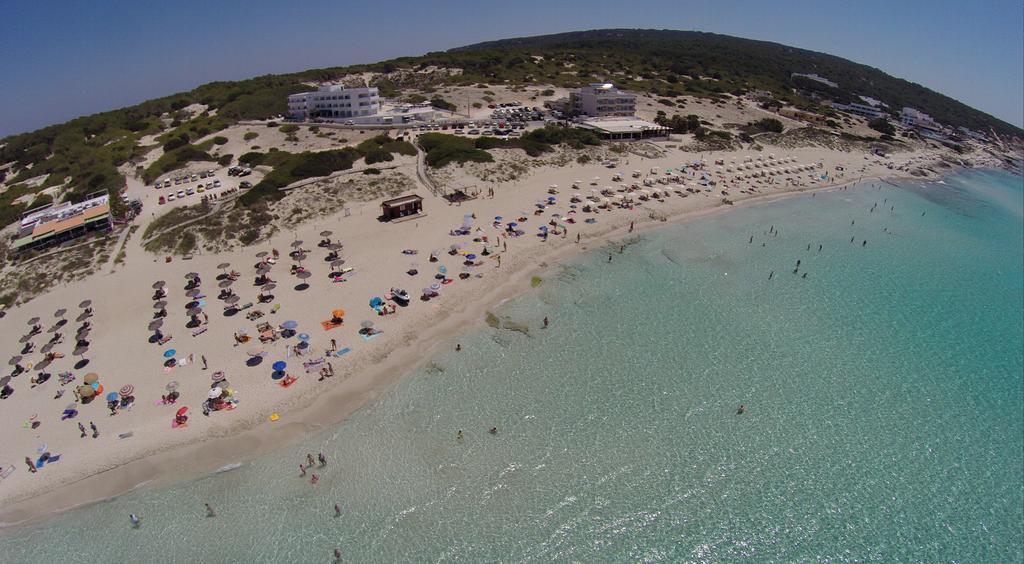 Pinos Playa Suites Platja de Migjorn Zewnętrze zdjęcie