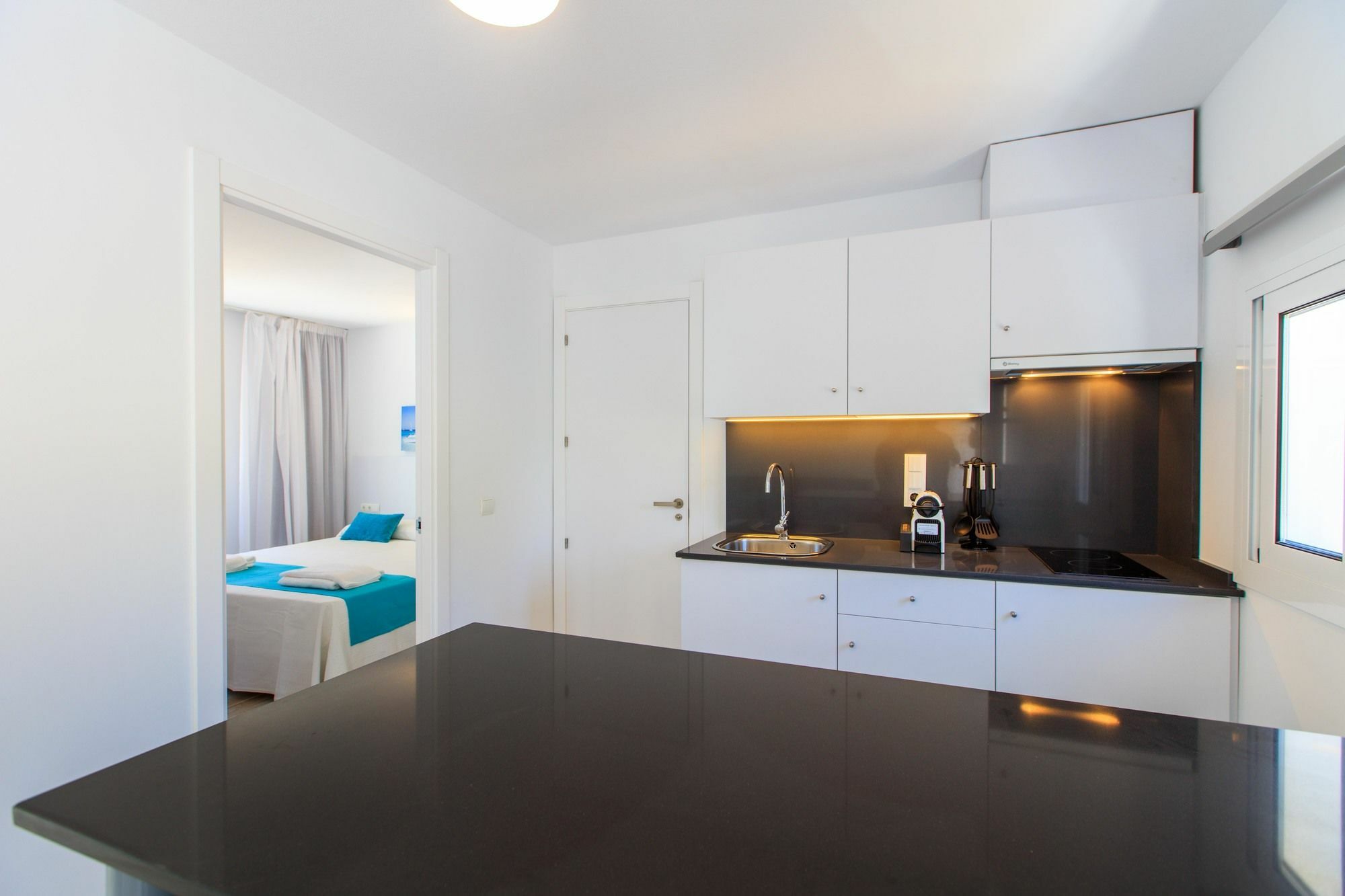 Pinos Playa Suites Platja de Migjorn Zewnętrze zdjęcie